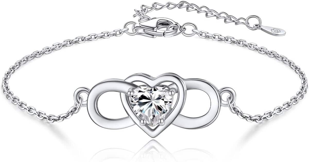 Avis MomentWish : bracelet infini en moissanite pour femme