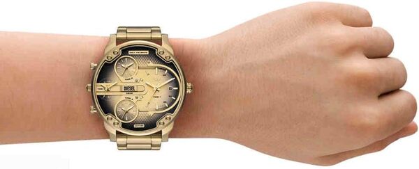 Diesel Montre, Mr. Daddy pour Homme, Mouvement Multifonctionnel à Quartz à Trois Aiguilles avec Bracelet en Acier Inoxydable