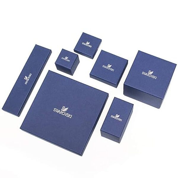 Explorez notre analyse détaillée du bracelet-jonc sparkling Swarovski avec pierre centrale violette : élégance et brillance au rendez-vous