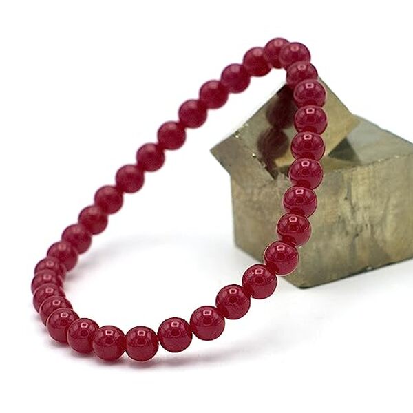Explorez notre avis sur le bracelet miracles minéraux en rubis 6 mm : ses propriétés, avantages et pourquoi il est si populaire.