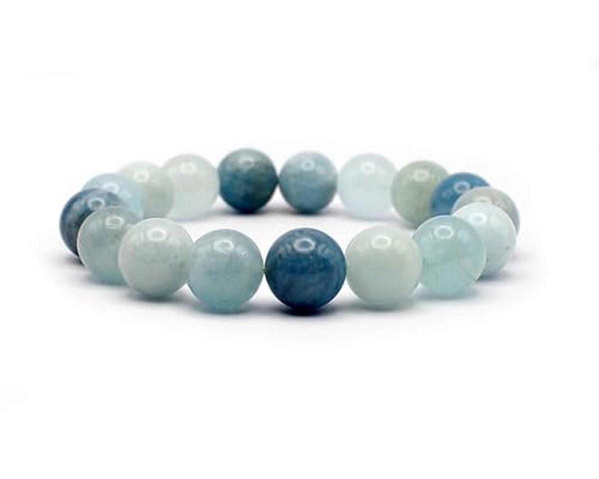 Avis sur le bracelet en aigue-marine véritable 12mm : sérénité et élégance